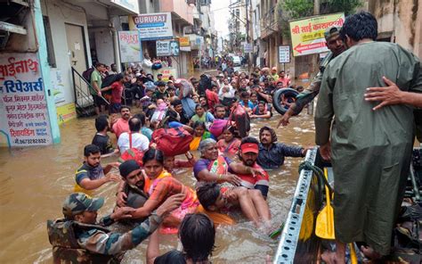 Inundaciones En India Dejan Casi Muertos El Sol De Hermosillo