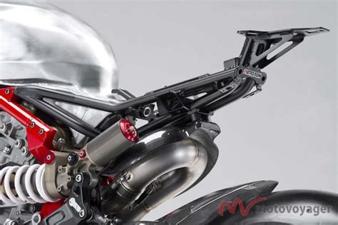 Ducati Panigale Naked Fascynuj Cy Projekt Studia Pierobon Motovoyager