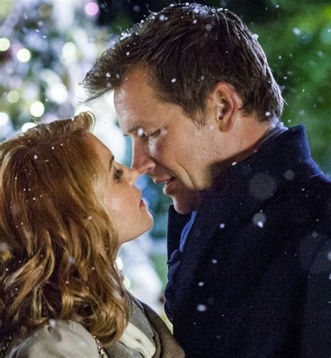 The 57 Best Romantic Christmas Movies To Watch In 2024 Purewow