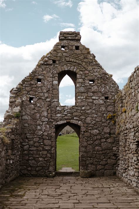 Castles in Scotland: 7 Must Visit Castles! - thewildlylife.com