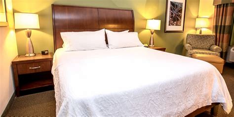 Hilton Garden Inn Green Bay (Green Bay, WI): What to Know BEFORE You ...