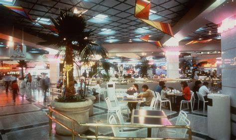 Interior Of The Glendale Galleria Food Court With Its New Look In The Early 1990 S Sherman