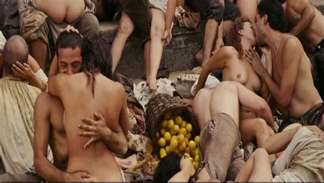 Das Parfum Geschichte eines Mörders nude pics seite 6