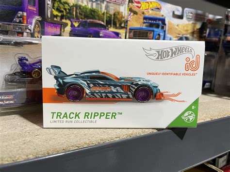 Hot Wheels ID Track Ripper – dnmtoys.com