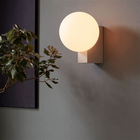 Journey Shy2 Wall Light Hardwired By Andtradition — Haus®