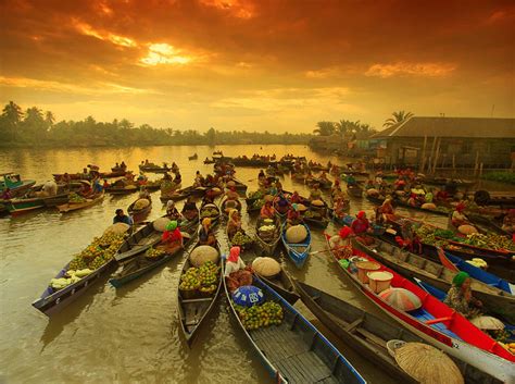 floating market at Banjarmasin by indonesia on DeviantArt