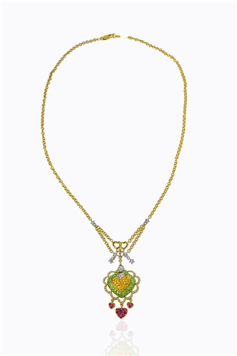 Lunga Collana Con Ciondolo Peso Gr In Oro Giallo A Forma Di