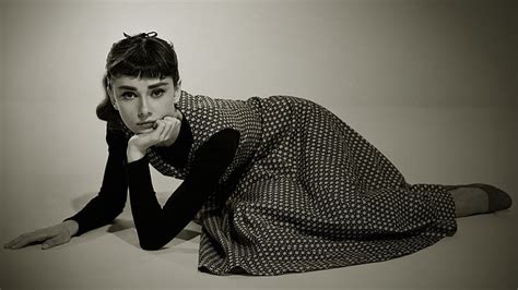 Hd Wallpaper Actresses Audrey Hepburn Wallpaper Flare