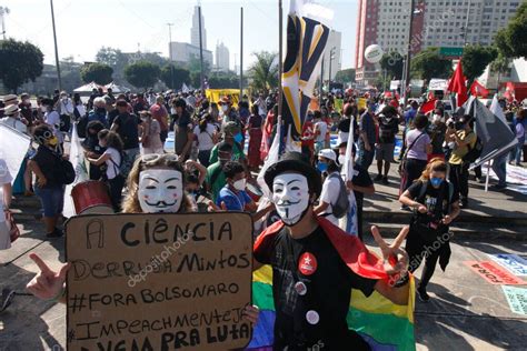 Protesta Contra Bolsonaro En Río De Janeiro 3 De Julio De 2021 Río De Janeiro Brasil Miles