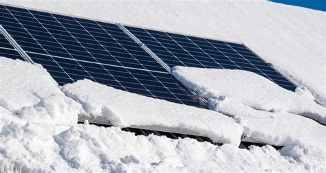 Do I Need Snow Guards For Solar Panels Yes Here S Why Solar Energy