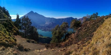 Mount Rinjani Trip With Amaizing View At Sembalun And Senaru Crater Rim