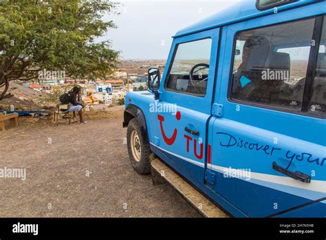 Excursion Landrover Espargos Ilha Do Sal Cabo Verde Stock Photo Alamy