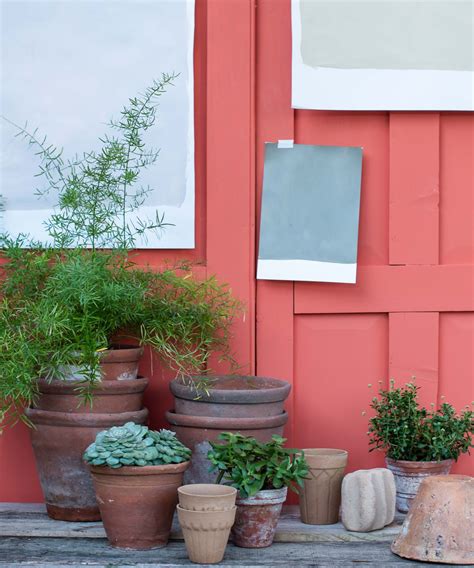 13 striking shed paint ideas for a speedy garden update | Real Homes