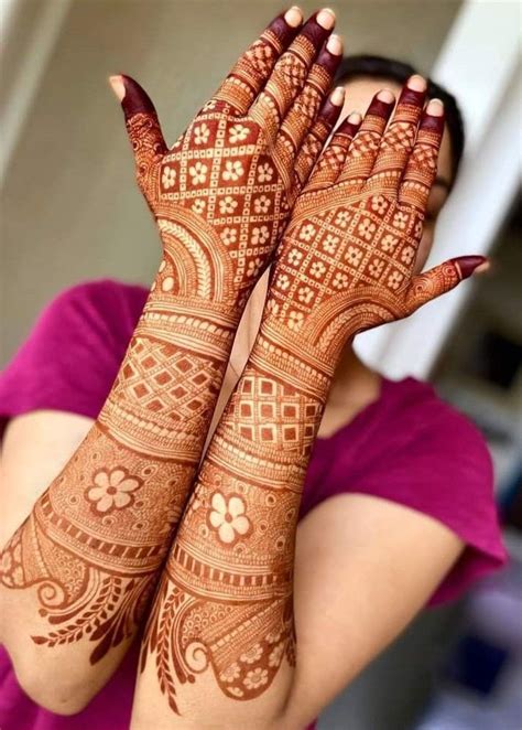 Pin By Waheeda Rafeeq On Hennaa Latest Bridal Mehndi Designs Mehndi