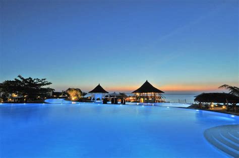 Affordable Luxury Traveler: Guide to 5-star Beach Resorts in Zanzibar ...