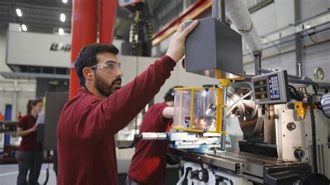 La Producci N Industrial Vasca Cay Un En Enero Lastrada Por La