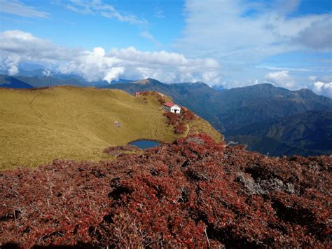 紅葉登山2024【中国・四国編】秋だけの絶景を！ おすすめの山と見頃まとめ＜大山、石鎚山、剣山、三瓶山＞ Yamap Magazine