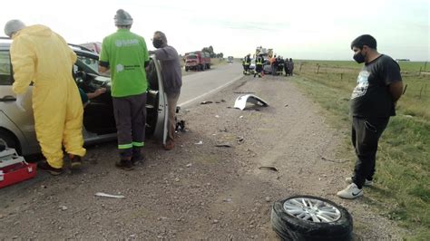 Dos Autos Colisionaron De Frente En La Ruta La Br Jula