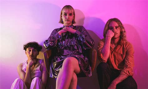 esoteric     revolving synth pop dancefloor