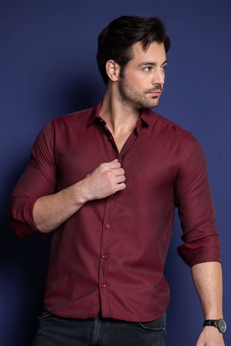 Camisa Social Masculina Manga Longa Vinho