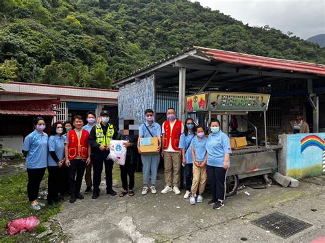 新城警與台灣普伽藍慈善功德會關懷弱勢 同時加強反詐等宣導 奧丁丁新聞 Owlnews