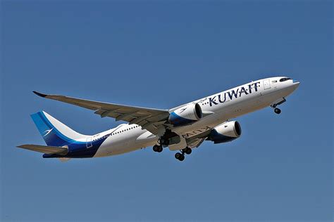 9K APF Airbus A 330 841 Kuwait Airways Named Al Boom الب Flickr