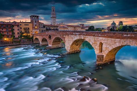 River 1080P The Ponte Pietra Veneto Bridge The Adige River The