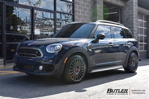 Mini Countryman with 19in Rotiform BUC Wheels exclusively from Butler ...