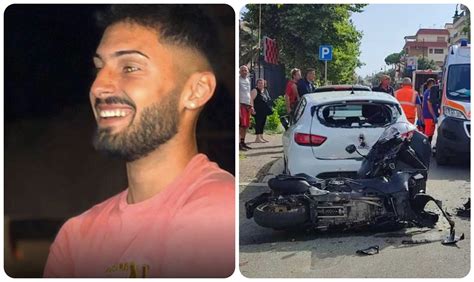 Incidente Tra Una Moto E Due Auto A Nettuno Marco Mauriello Muore A 25