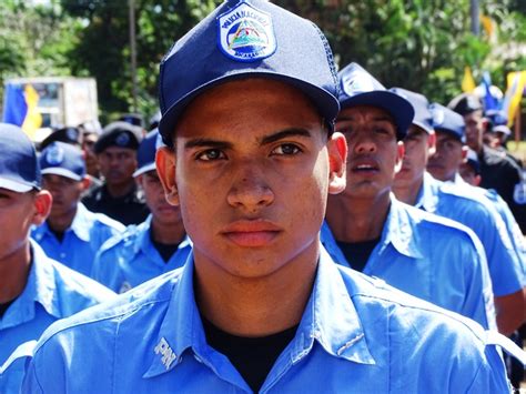 graduación curso básico policial 9 Policía Nacional de Nicaragua