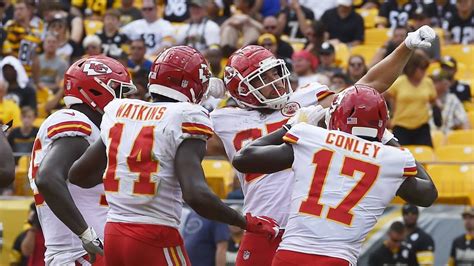 KC Chiefs QB Mahomes throws 6 touchdowns in Pittsburgh | Kansas City Star