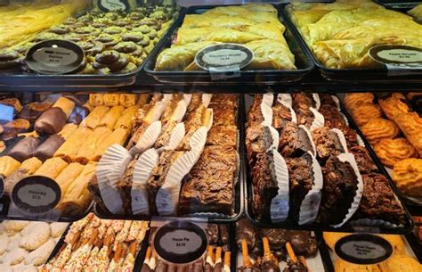 Astoria Pastry Shop Updated January 2025 348 Photos And 331 Reviews