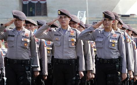 Pendidikan Kepolisian Di Indonesia Dan Negara Lain Info Bhayangkara