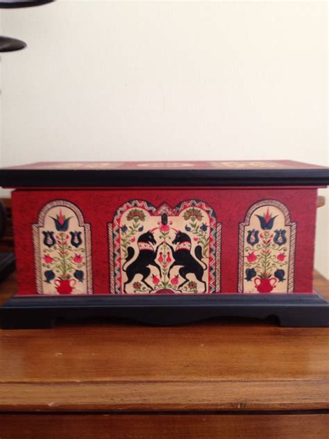 Pa German Folk Art Berks County Chest By Louise Hutchings Kutztown Pa