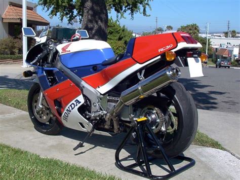 RC30 Archives - Page 9 of 14 - Rare SportBikes For Sale