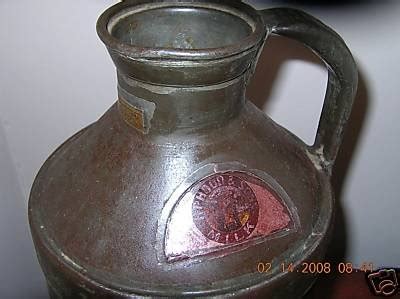 Vintage Hp Hood Metal Milk Can Qts By He Wright Co