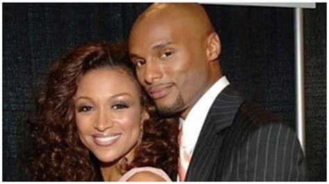 Who Is Kenny Lattimore Ex Wife Know All About Chante Moore