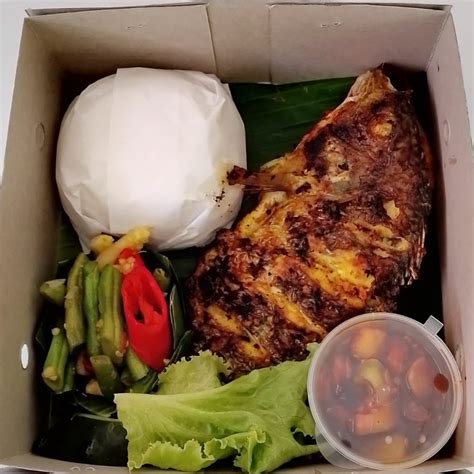 Nasi Box Ikan Nila Bakar Tanpa Digoreng