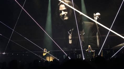 Roger Waters At The St Paul Xcel Center Introducing Dave Kilminster