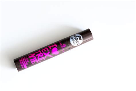 essence I love extreme crazy volume Mascara Braun - InnenAussen