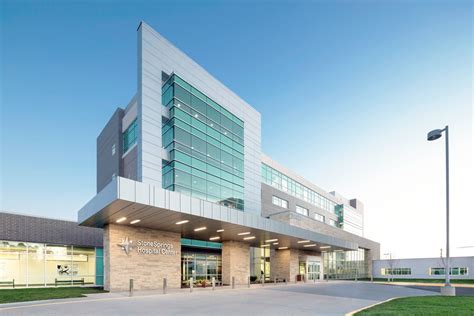 Modern Hospital Architecture