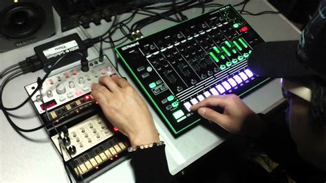 Roland Aira Tr Volca Bass Volca Keys Ambient House Youtube