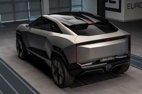 Five Born Electric Mahindra Electric SUV models showcased | Concept car ...