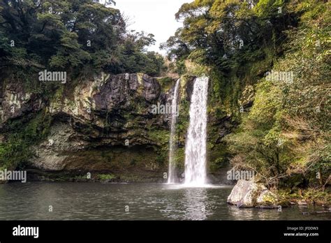 cheonjiyeon waterfall Stock Photo - Alamy