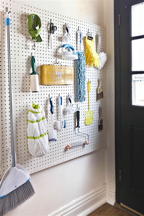 70 Resourceful Ways To Decorate With Pegboards And Other Similar Ideas