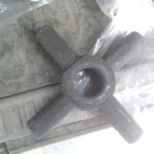 Az Sinotruk Howo Truck Parts Howo Rear Axle Cross Axis