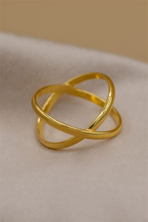 GOLD CROSS RING | Yara Jewellery