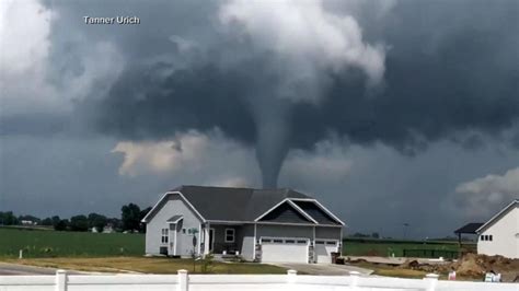 More Than 2 Dozen Reported Tornadoes Tear Through Iowa Good Morning America