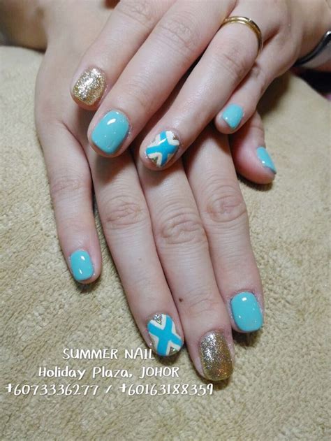 Pin By Lee Samantha On Gel And Classic Mani Pedi Nail Design Hand Painted Nail Designs Nails