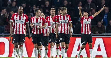 Programma en stand Eredivisie: PSV nog altijd ongeslagen | Voetbal | Telegraaf.nl